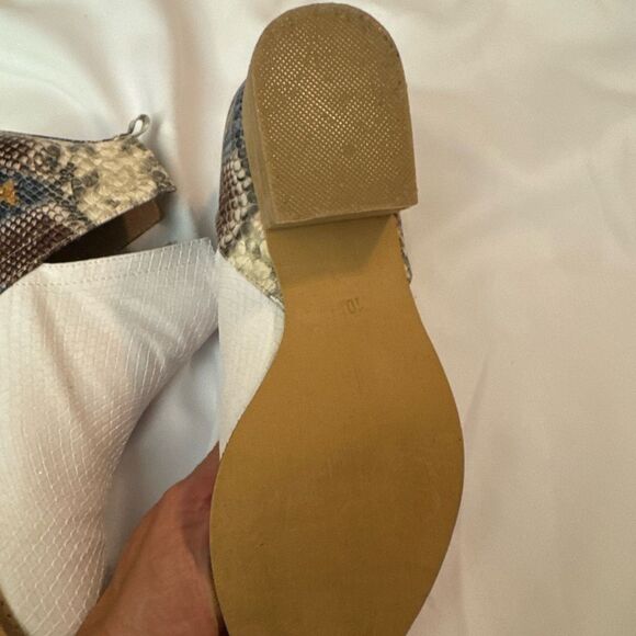 Trendy Ankle Booties in White with multicolor heel design - Picture 8 of 12